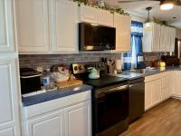 1988 HS Barrington Manufactured Home