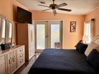 1988 HS Barrington Manufactured Home