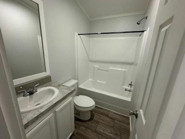 2025 Elliott Mobile Homes Emerald Mobile Home