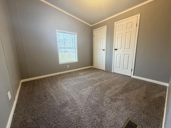 1992 Other n/a Mobile Home