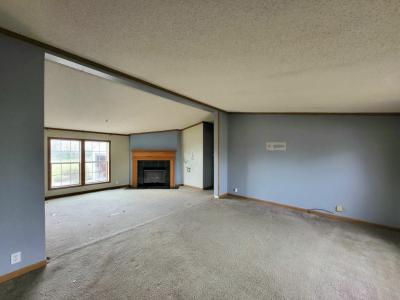 Photo 2 of 5 of home located at 38 Wren Beecher, IL 60401