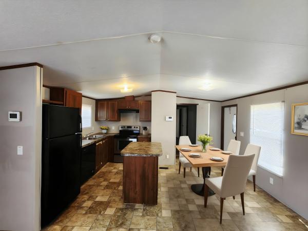 2012 Clayton Homes Inc Mobile Home For Sale