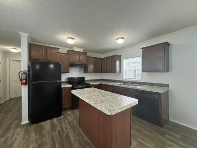 Photo 4 of 18 of home located at 24343 Waycross Harrison Township, MI 48045