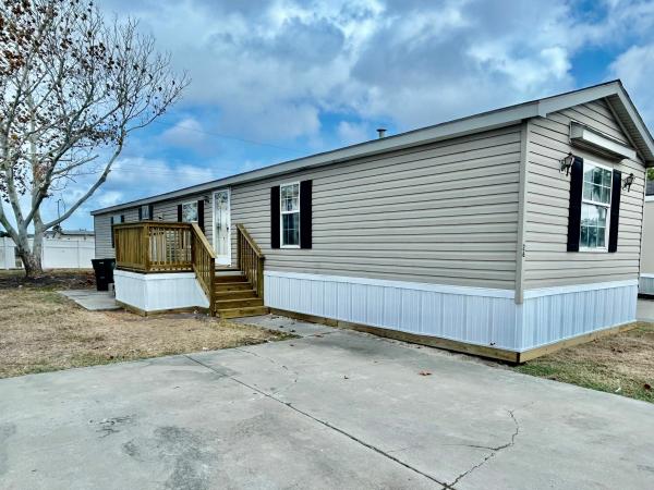 Photo 1 of 2 of home located at 5902 Ayers Street #26 Corpus Christi, TX 78415