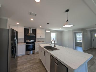 Photo 3 of 15 of home located at 116 Belleza Blvd Edgewater, FL 32141