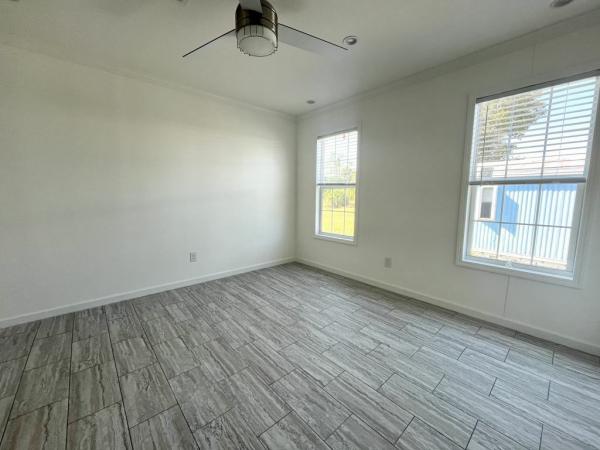 2026 Champion - Lake City Coral Springs Mobile Home