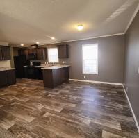 2019 CHAMPION RA2856207 Mobile Home