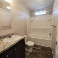 2019 CHAMPION RA2856207 Mobile Home