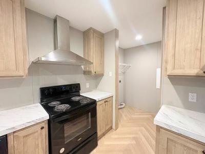 Photo 5 of 28 of home located at 10610 East St Rt 762 #30 #30B Lockbourne, OH 43137