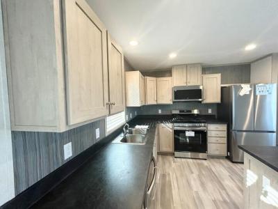 Mobile Home at 29773 W. Deerfield Court #124 Chesterfield, MI 48051