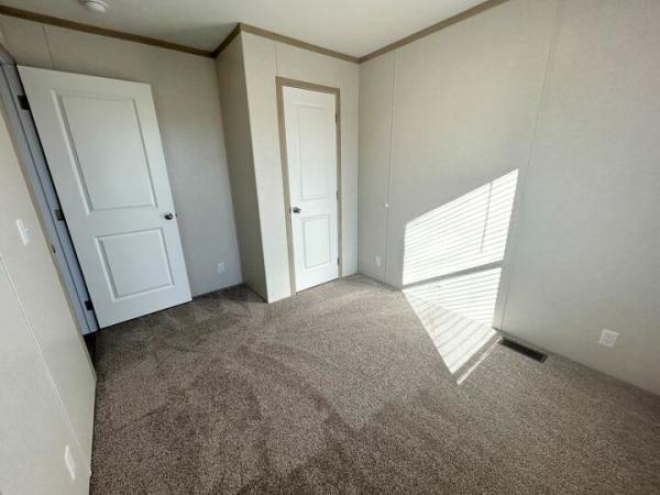 2025 Clayton-Wakarusa Mobile Home