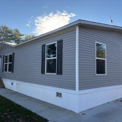 Mobile Home at 2800 West Memorial Drive #0083 Muncie, IN 47302