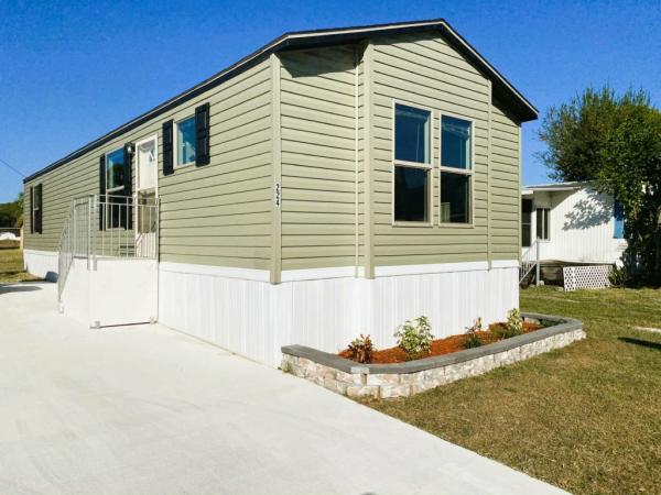 2025 Legacy Housing FG-H-1656-21FKA Manufactured Home