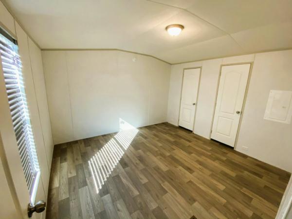 2025 Legacy Housing FG-H-1656-21FKA Manufactured Home