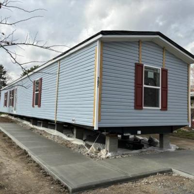 Photo 2 of 38 of home located at 2800 West Memorial Drive #0202 Muncie, IN 47302