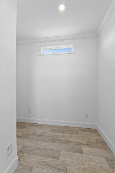 Photo 5 of 19 of home located at 34 Betty Dr Lake Placid, FL 33852