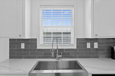 Photo 2 of 19 of home located at 34 Betty Dr Lake Placid, FL 33852