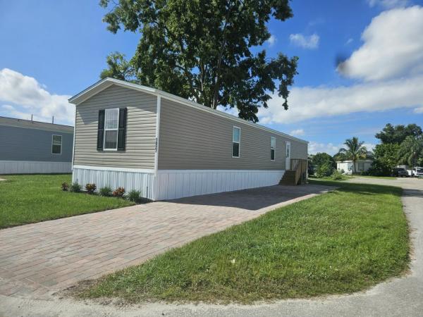 2025 Champion - Lake City Mobile Home For Sale