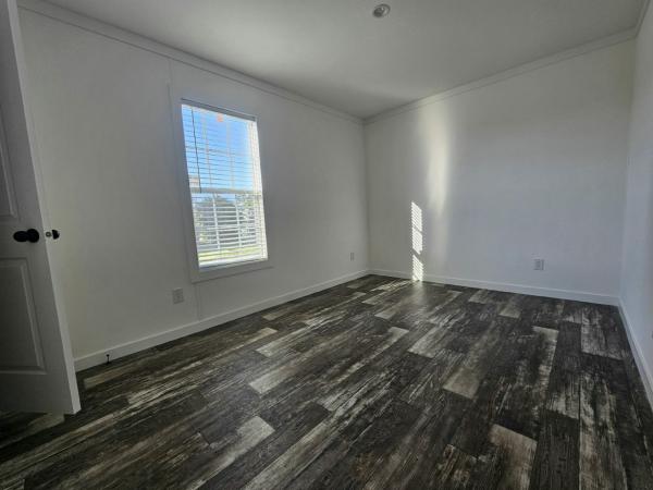 2025 Champion Prime LAKE MANOR  Home