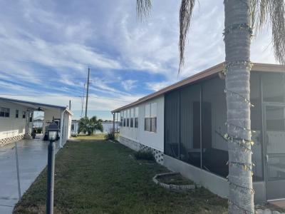 Photo 3 of 7 of home located at 66 Temple Circle Winter Haven, FL 33884