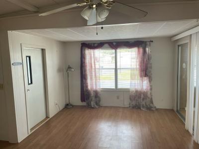 Photo 5 of 7 of home located at 66 Temple Circle Winter Haven, FL 33884