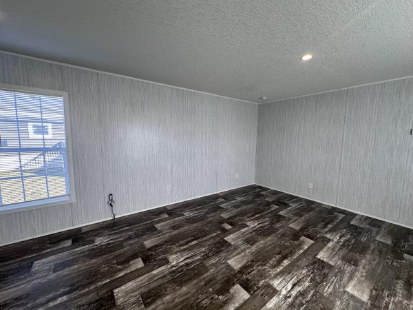 2023 1676210HRN  Home