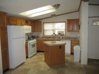 1998 Skyline Manufactured Home