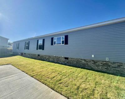 Photo 2 of 44 of home located at 921 Atlanta Dr Spartanburg, SC 29306