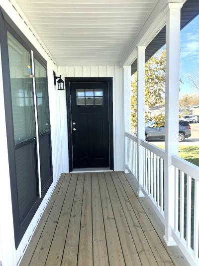 Mobile Home at 25329 S Aztec Circle Flat Rock, MI 48134