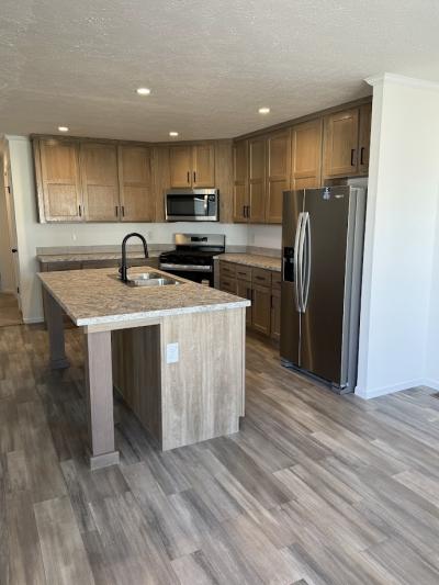 Photo 5 of 21 of home located at 25329 S Aztec Circle Flat Rock, MI 48134