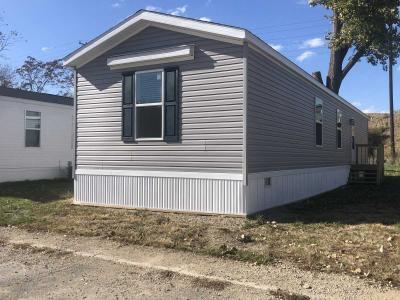 Photo 3 of 8 of home located at 301 Mantle Ave #274Kc Jackson, MI 49202