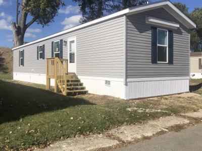 Photo 4 of 8 of home located at 301 Mantle Ave #274Kc Jackson, MI 49202