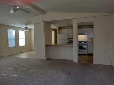 Photo 3 of 8 of home located at 9612 Pierce St Blaine, MN 55434