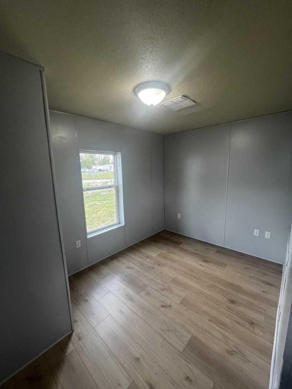 2012 Champion Manufactured Home