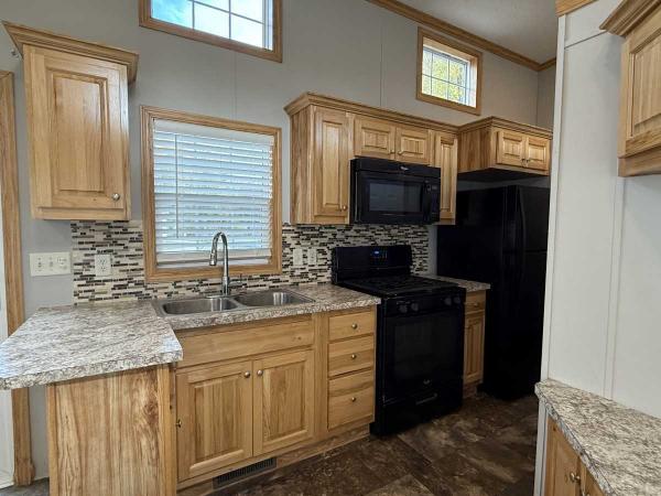 2015 Park Model Mobile Home For Sale