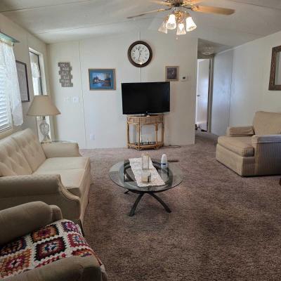 Photo 2 of 8 of home located at 308 Town & Country Blvd Sebring, FL 33870