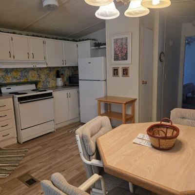 Photo 4 of 8 of home located at 308 Town & Country Blvd Sebring, FL 33870