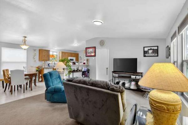 2012 Cavco Mobile Home