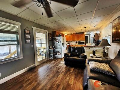 Photo 4 of 22 of home located at 7 Orange Street Deland, FL 32724