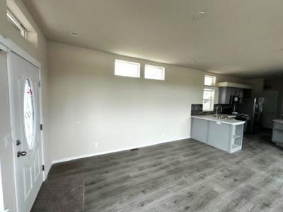 Photo 5 of 10 of home located at 4882 Lancaster Dr NE Sp. #142 Salem, OR 97305