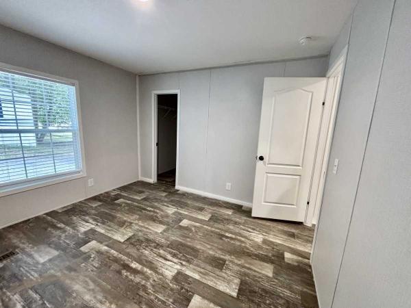 2023 Fleetwood Summit 24563U Mobile Home