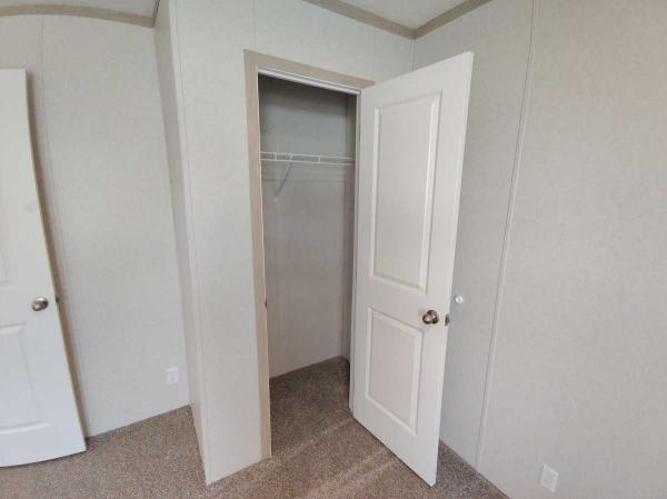 2025 Clayton Adrenaline 7616-4200 Manufactured Home