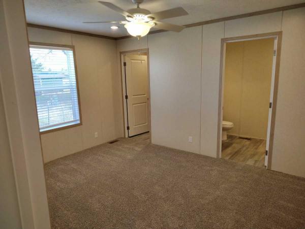 2025 Clayton Adrenaline 7616-4200 Manufactured Home