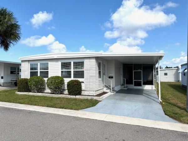 Photo 1 of 2 of home located at 1071 Donegan Rd Lot 968 Largo, FL 33771