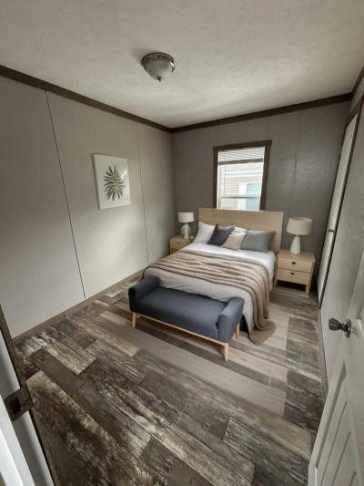 Photo 3 of 11 of home located at 356 Bayhead Dr #168 Tallahassee, FL 32304