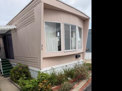 Mobile Home at 1973 Newport Ave. #39 Costa Mesa, CA 92627