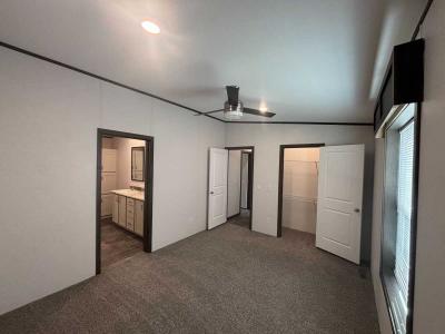 Photo 4 of 10 of home located at 725 S.12th Street #204 Bismarck, ND 58504