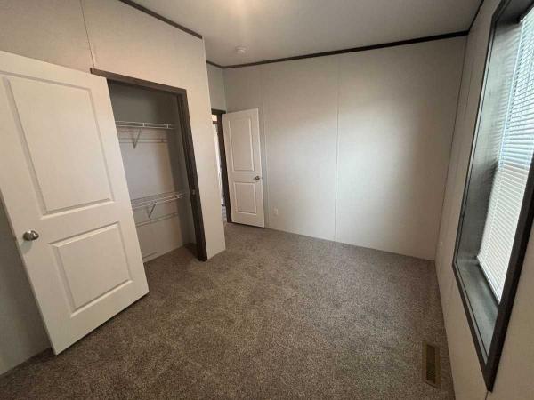 2025 Friendship Vista 193002 Manufactured Home