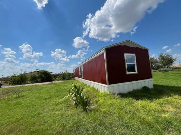 Photo 1 of 2 of home located at Falcon Homes Llc 3696 W Us Highway 83 Ste B Rio Grande City, TX 78582