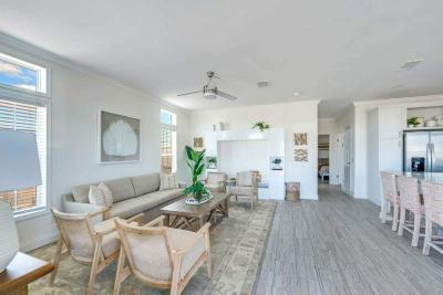 Photo 3 of 42 of home located at 12580 Flamingo Dr Lot #388 Fort Myers, FL 33908